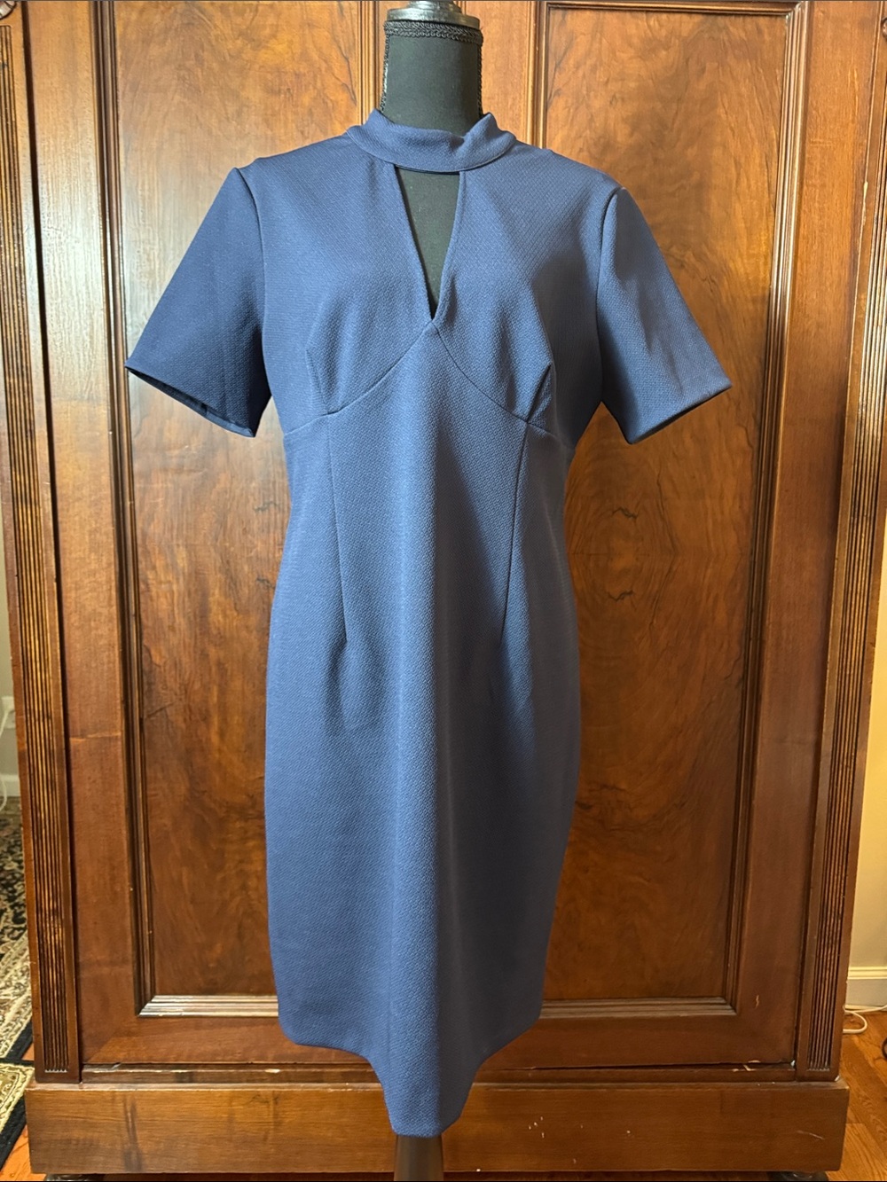 Trina Turk Navy Midi Shift Dress with Front Keyhole